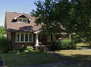 390 E College St, Alliance, OH 44601