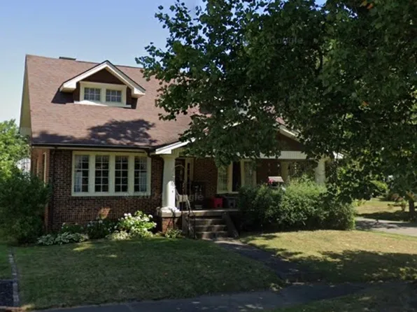 390 E College St, Alliance, OH 44601