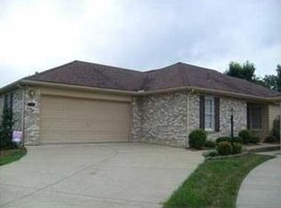 1105 Oakbridge Dr, Hurricane, WV 25526