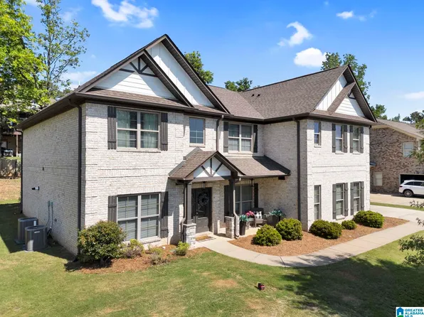 6070 Enclave Pl, Trussville, AL 35173