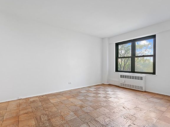 5th image of 210 Broadway Unit G605