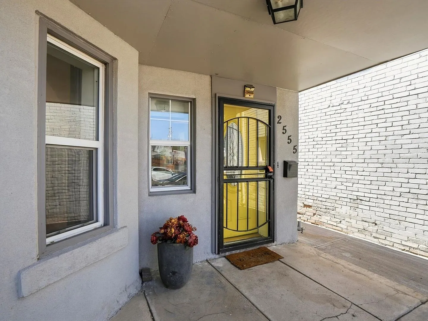 Historic Five Points Bungalow by Light Rail — Photo 4
