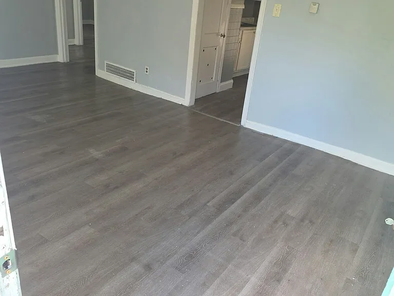 3466 Heckle Ave — Photo 5