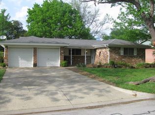 408 Keren Pl, Hurst, TX 76053