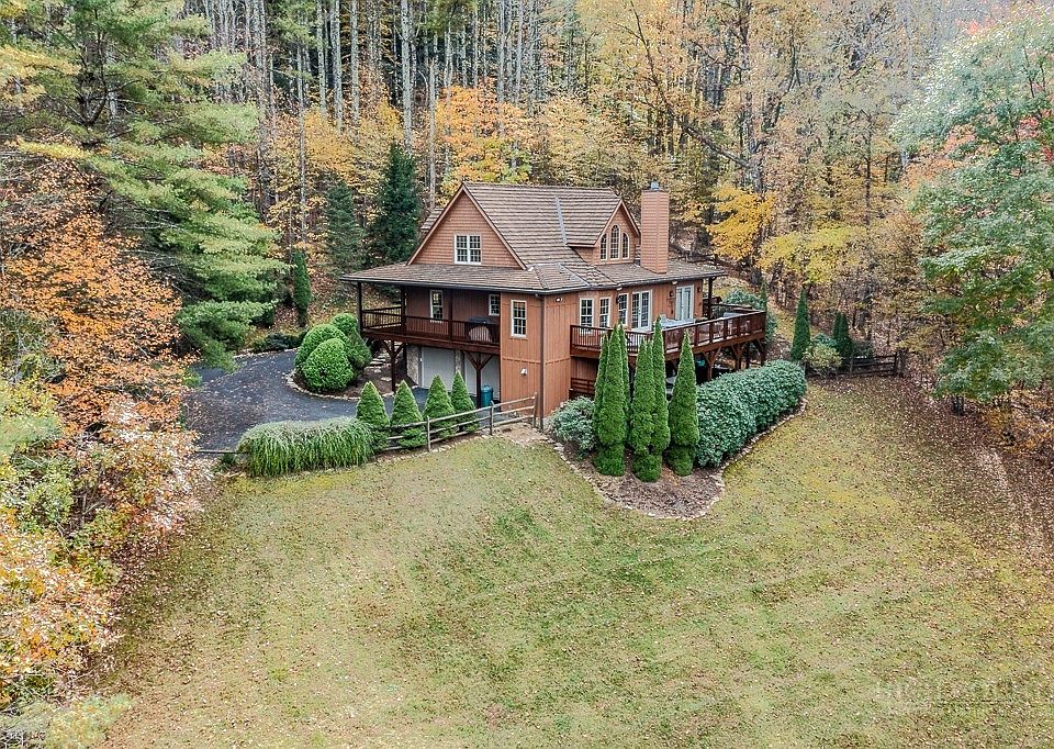 1st image of 690 Rivers Edge Drive