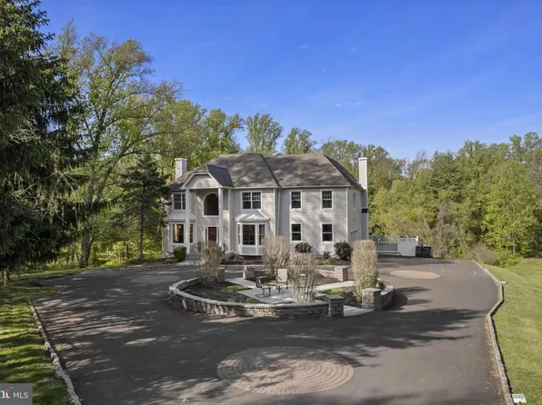 2321 Old Bristol Rd, Southampton, PA 18966
