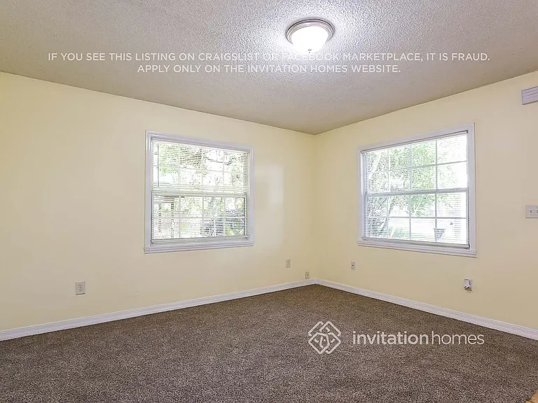 1240 W 3rd St — Photo 10