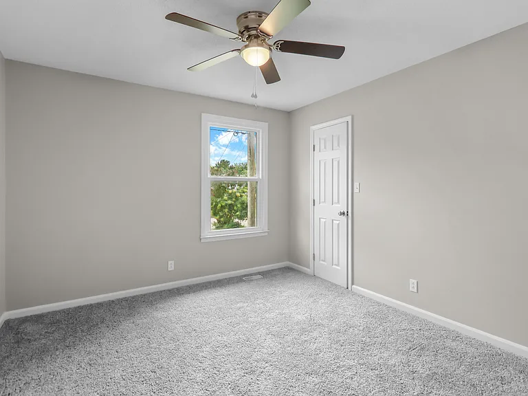 931 Poppy Dr — Photo 23