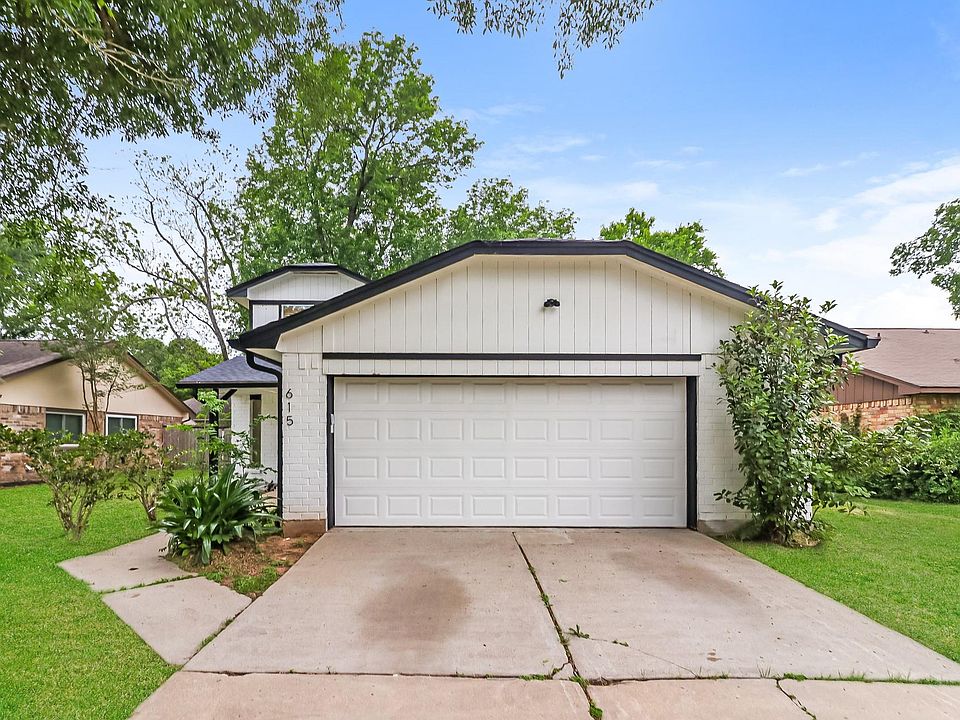1st image of 615 Old Colony Dr