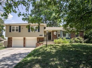 11107 Wornall Rd, Kansas City, MO 64114