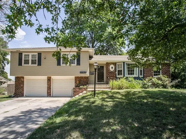 11107 Wornall Rd, Kansas City, MO 64114