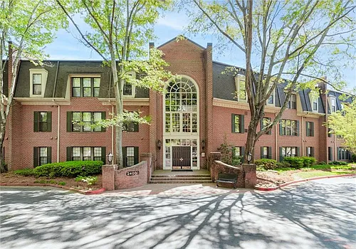 24307 Plantation Dr NE Photo 1