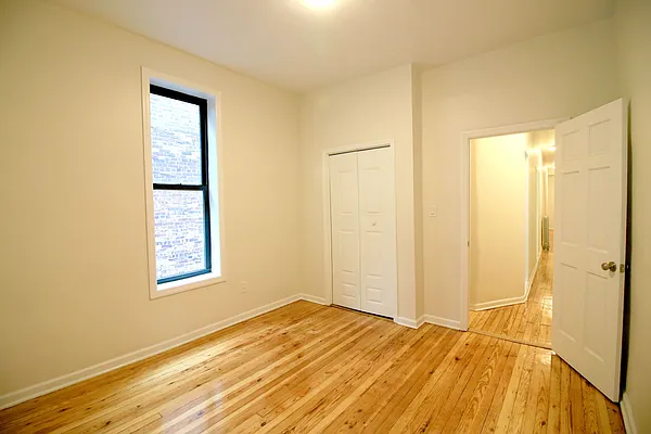 Rented by Link NY Realty | media 44