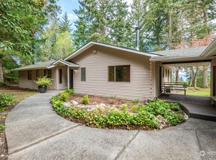 440 Pleasant Pl, Coupeville, WA