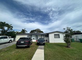 75 NW 209th St, Miami Gardens, FL 33169