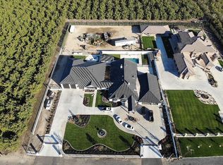 6425 E Hatch Rd, Hughson, CA 95326