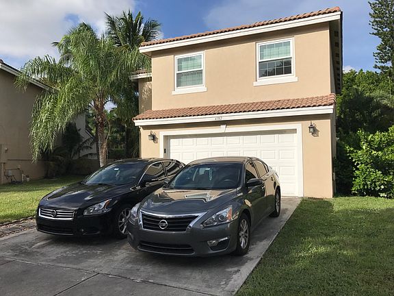 3rd image of 4182 E Silverado Cir