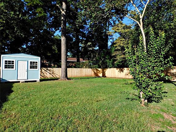 3rd image of 3523 N Wareingwood Dr