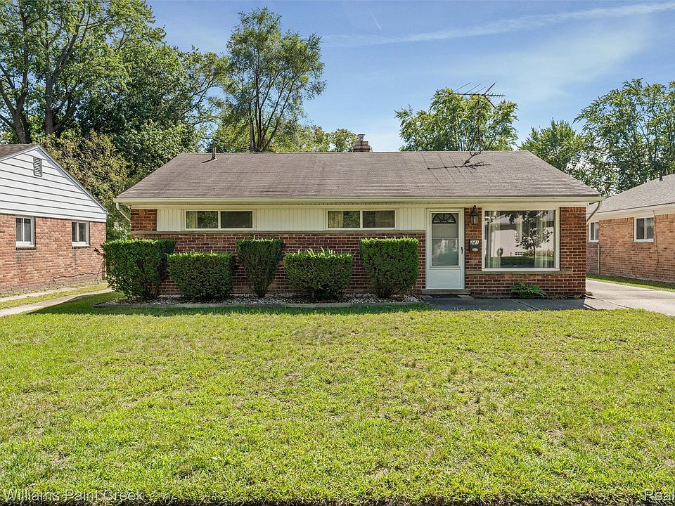 1st image of 341 W Farnum Ave
