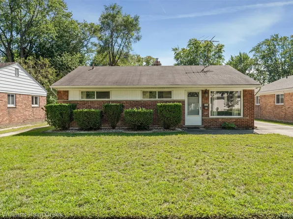 341 W Farnum Ave, Madison Heights, MI 48071