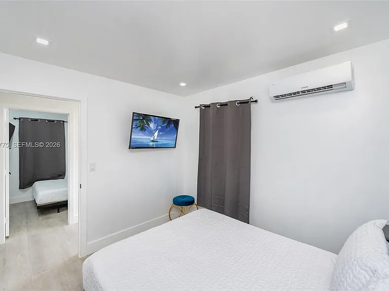 3016 NW 22nd Ct #3018 — Photo 17