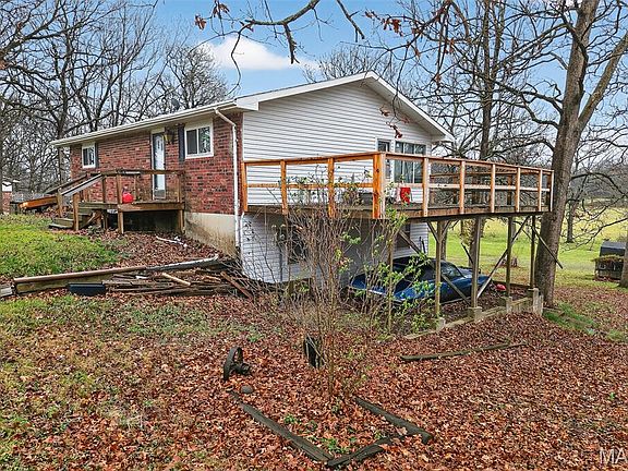 3rd image of 19536 Echo Rd