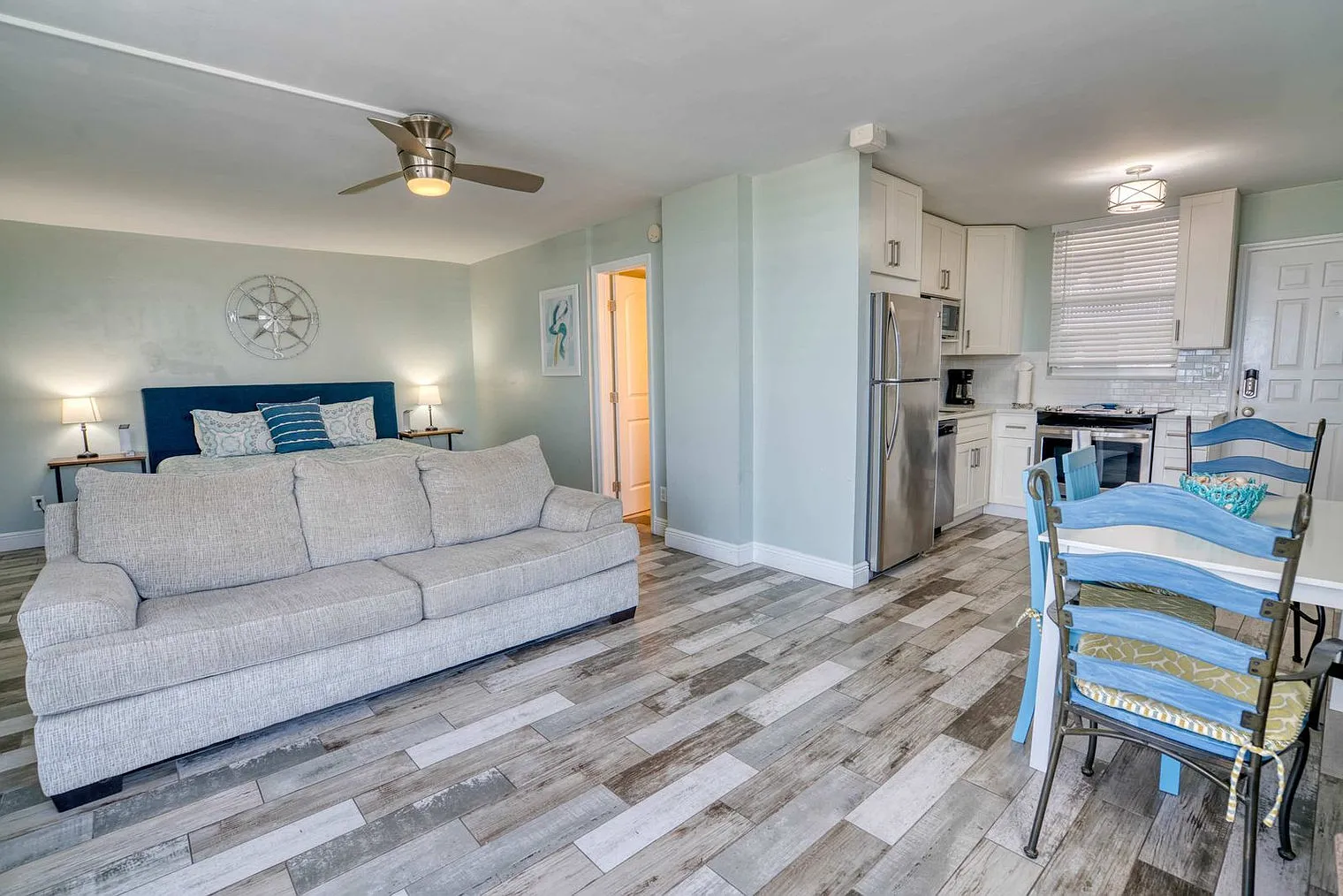 1 bed, 1.0 bath, 505 sqft, $3,121 — Photo 2
