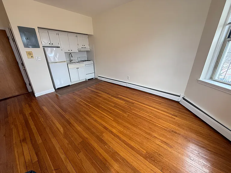 64 Brighton Ave #306D — Photo 3