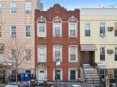 303 Humboldt St Unit Townhouse, Brooklyn, NY, 11211