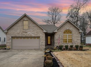 141 Fieldstone Ln, Springfield, TN 37172