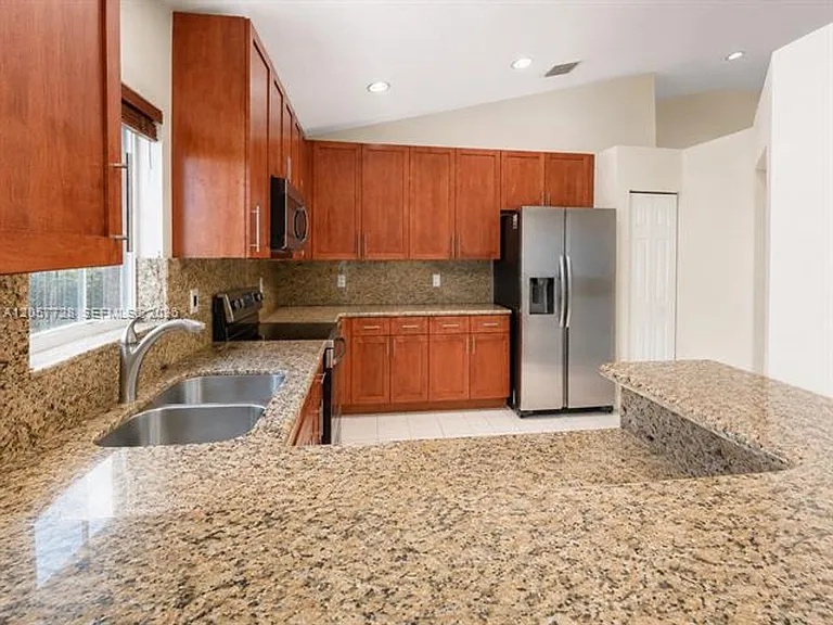1041 Cedar Falls Dr #1041 — Photo 7