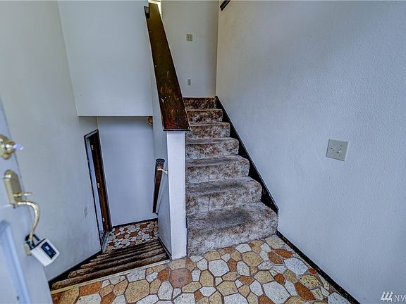4th image of 3902 246th Street Ct E