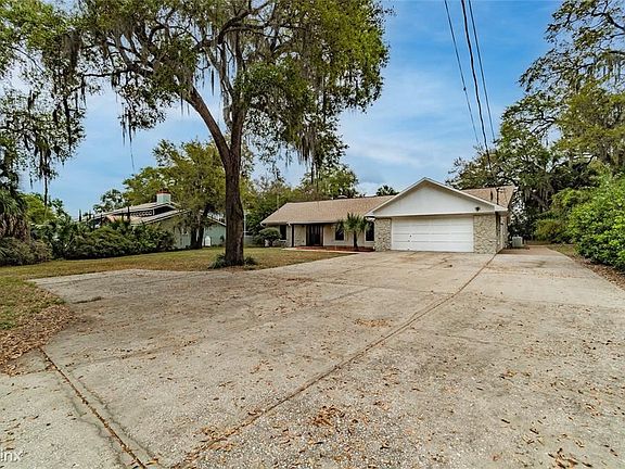 5th image of 10007 Kenda Dr