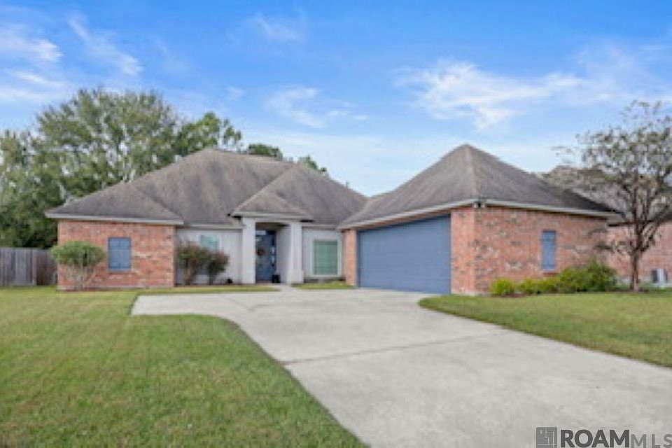 1st image of 6729 Royal Oaks Ct