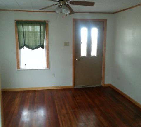 2nd image of 765 Minersville Llewellyn Hwy