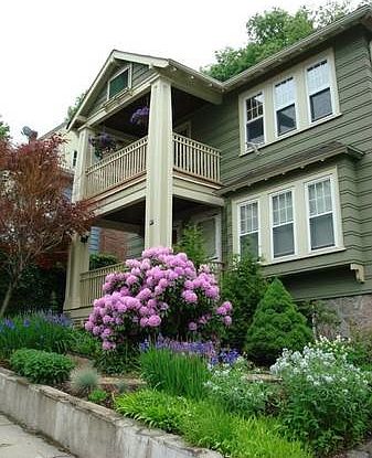 2nd image of 87 Newburg St #2