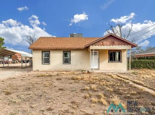 2402 Legion St, Carlsbad, NM 88220