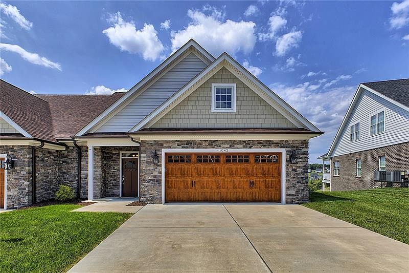 1042 Blackthorne Dr, PA 15644 Zillow
