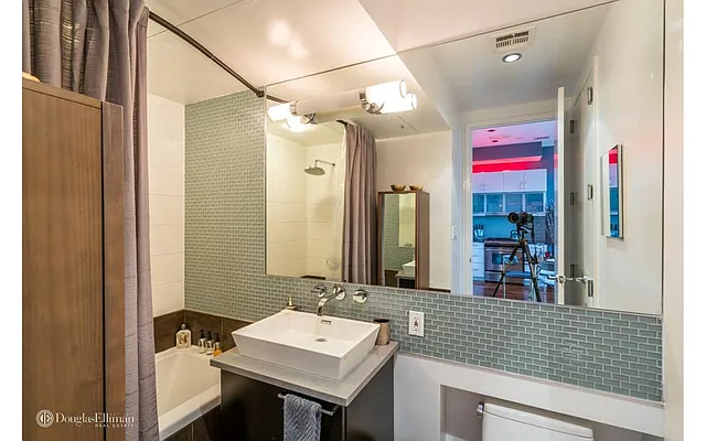 Rented by Douglas Elliman | media 17