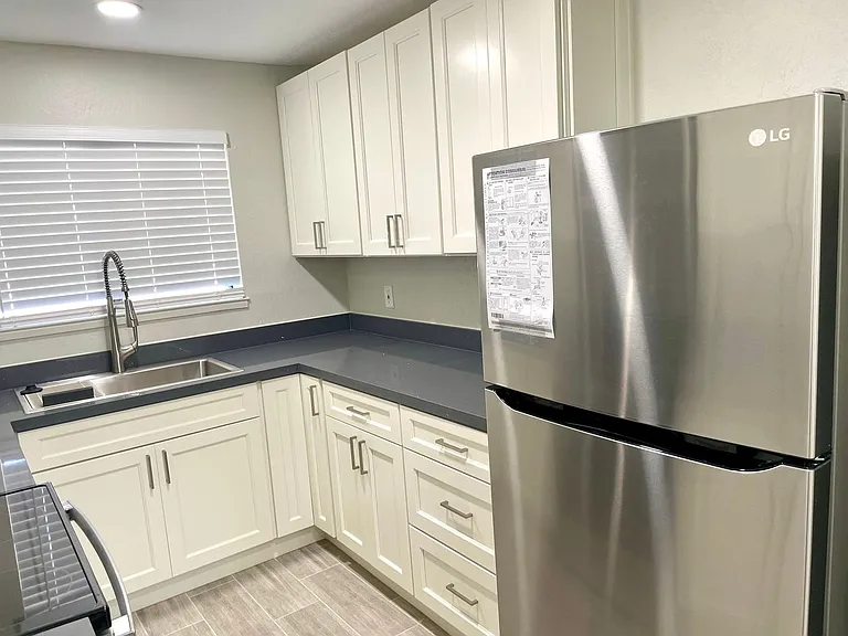 1790 Ellis St #12 — Photo 5