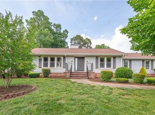 70 35th Ave NW, Hickory, NC 28601