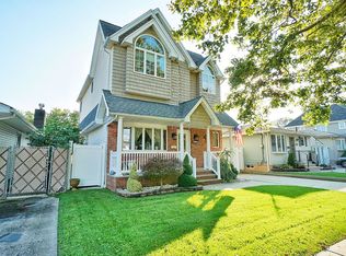 380 Peter Ave, Staten Island, NY 10306