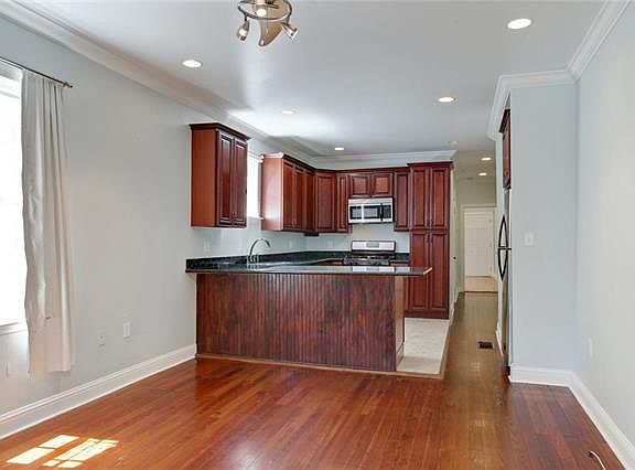 4th image of 2312 Calhoun St Lowr A