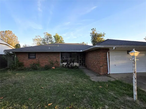 2524 SW 69th St, Oklahoma City, OK 73159