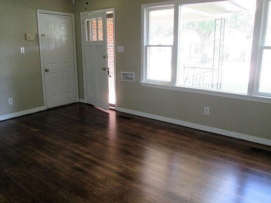 2nd image of 2028 Westchester Dr