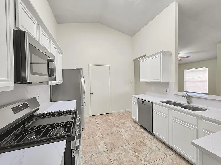 14626 Gervaise Dr — Photo 19