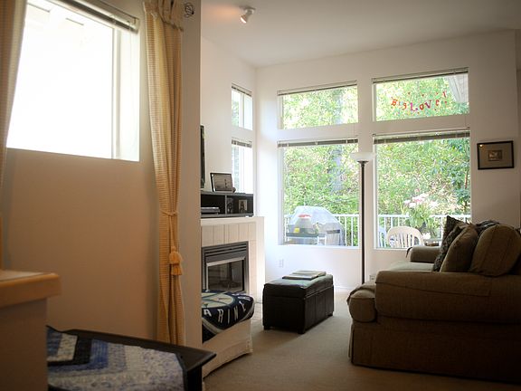 5th image of 21929 42nd Ave S Unit 201