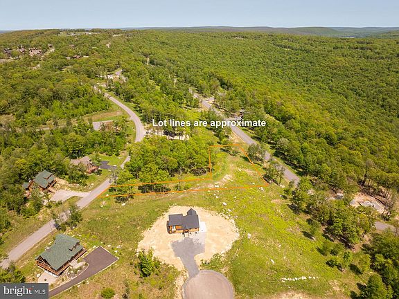 3rd image of 125 N Camp Rd