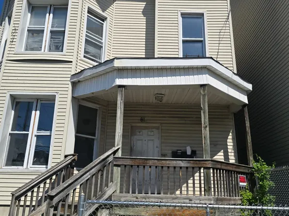 81 Auburn St, Paterson, NJ