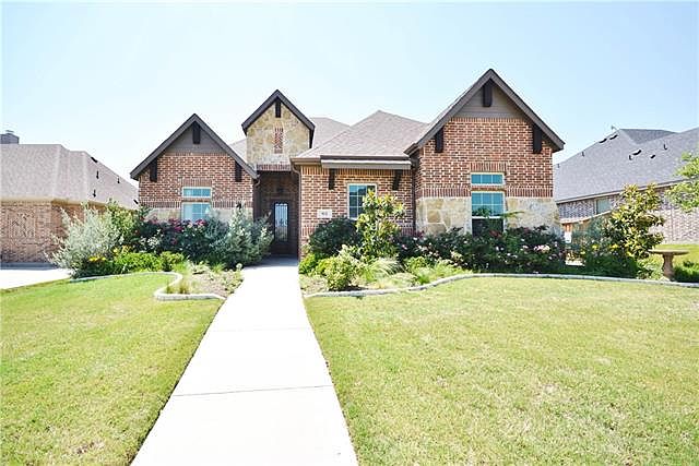 1st image of 901 Texanna Trl